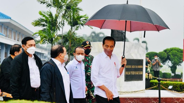 Jokowi ke Kaltara untuk Groundbreaking Kawasan Industrial Park Jokowi ke Kaltara untuk groundbreaking kawasan Industrial Park Indonesia