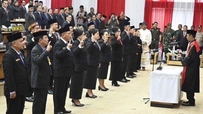 17. Konsep Caber - APBD 2024, Total Gaji dan Tunjangan 20 Anggota DPRD Malinau Dianggarkan Rp 11 M, Berikut Rinciannya (Agustus)_page3_image1